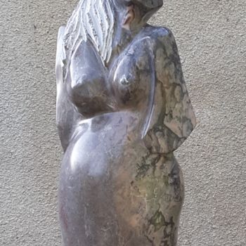 Sculpture titled "Maternité" by Maryvonne Lorgeré, Original Artwork, Stone