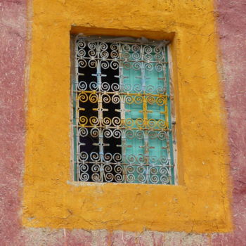 Fotografie mit dem Titel "Aux fenêtres de l'A…" von Mary-Eve Ignatowicz, Original-Kunstwerk, Nicht bearbeitete Fotografie