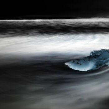 Photographie intitulée ""The squid"" par Massimo Lupidi, Œuvre d'art originale, Photographie manipulée