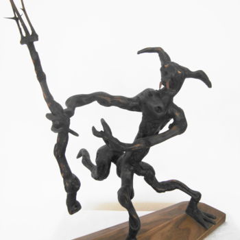 Sculpture intitulée "Soldier of Darkness" par Angel Dobrev, Œuvre d'art originale, Bois