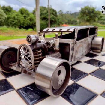 Escultura titulada "Carro Hot Rod" por Mateus Souza, Obra de arte original, Metales