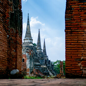 Fotografie getiteld "Temple in Ayutthaya" door Mateusz Koss, Origineel Kunstwerk, Digitale fotografie