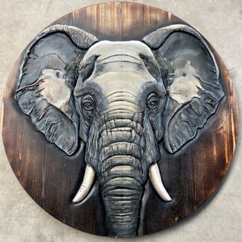 Sculpture intitulée "Portrait d’éléphant…" par Mathieu Loaec (Les curiosités de Mat), Œuvre d'art originale, Gravure Monté s…