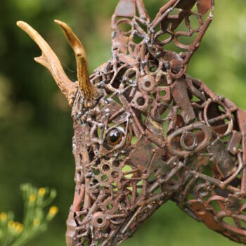 Sculpture intitulée "Capreolus capreolus" par Mathieu Rapp, Œuvre d'art originale, Métaux Monté sur Châssis en bois