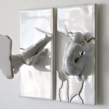 Sculpture titled "Hann et Xion" by Mathieu Vaillant, Original Artwork, Ceramics Mounted on Other rigid panel