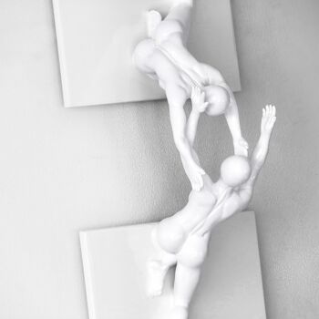 Скульптура под названием "Peace & Love" - Mathieu Vaillant, Подлинное произведение искусства, Терракота Установлен на Другая…