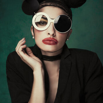 Фотография под названием "Minnie's lips" - Mathilde Oscar, Подлинное произведение искусства, Цифровая фотография
