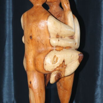 Sculpture titled "Attirance mutuelle" by Max Bernard, Original Artwork, Wood