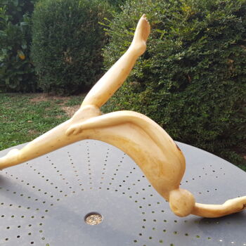 Скульптура под названием "Tombé du ciel" - Max Bernard, Подлинное произведение искусства, Дерево