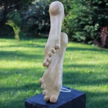 Sculpture titled "Plantes de pieds" by Max Bernard, Original Artwork, Wood