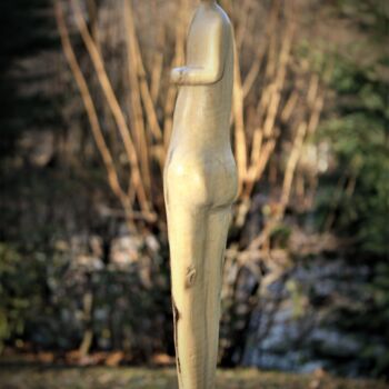 Sculpture titled "Suivi" by Max Bernard, Original Artwork, Wood