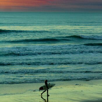 Photography titled "The Surfer- Photogr…" by Maxime Guengant, Original Artwork, Digital Photography