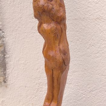 Скульптура под названием "le lapin Eugène" - Martine Chatain Ottelé, Подлинное произведение искусства, Дерево
