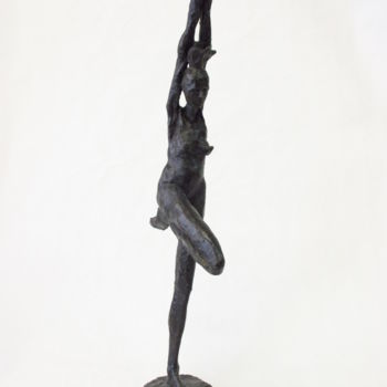 Sculpture titled "La Femme Echassier" by Messapi, Original Artwork