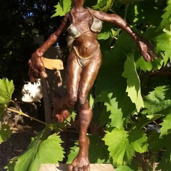Sculpture titled "PLAYA" by Marco, Original Artwork, Bronze