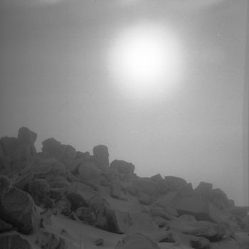 Fotografie getiteld "winter time 2" door Michal Vojkuvka, Origineel Kunstwerk, Film fotografie