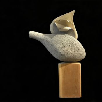 Sculpture titled "Oinoessa" by Michalis Kontoudis, Original Artwork, Paper