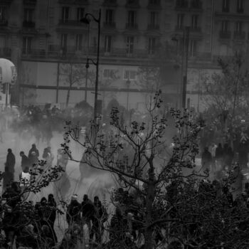 Fotografie getiteld "manifestation" door Michel Babkine, Origineel Kunstwerk, Digitale fotografie