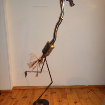 Sculpture titled "Pote s'échappant" by Michel Gomez, Original Artwork