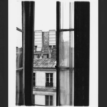 Photography titled "La fenêtre ouverte" by Michel Jegerlehner, Original Artwork, Analog photography