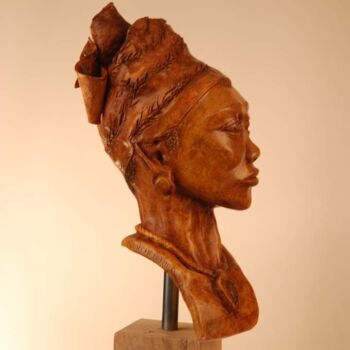 雕塑 标题为“Malia, la Metisse P…” 由Michel Rieb, 原创艺术品, 粘土
