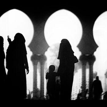 Fotografie mit dem Titel "Abou Dhabi mosquée2" von Michel Spingler, Original-Kunstwerk, Digitale Fotografie