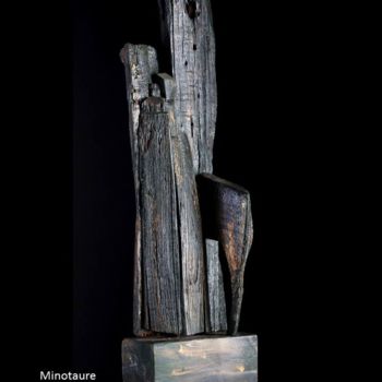 Sculpture intitulée "minotaure.jpg" par Michel Valeyre, Œuvre d'art originale, Bois