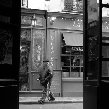 Photographie intitulée "Paris. Rue des cane…" par Michel Volle, Œuvre d'art originale