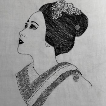 Art textile intitulée "AMATERASU Briller d…" par Michèle Duvillet, Œuvre d'art originale, Fil