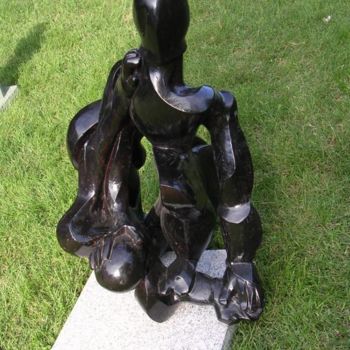 Sculpture intitulée "4	La lotta(la lutte)" par Michele Soro, Œuvre d'art originale