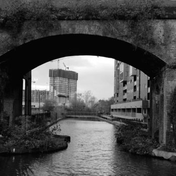 Photographie intitulée "Manchester au fil d…" par Michel Verna, Œuvre d'art originale, Photographie numérique