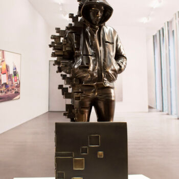 Sculpture titled "Young Pixelated" by Miguel Guía, Original Artwork, Bronze