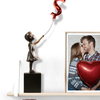 Sculpture titled "Girl with balloon d…" by Miguel Guía, Original Artwork, Bronze