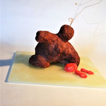 Sculpture titled "Camille n°3-02" by Mike Chanfreut (Mikee), Original Artwork, Paper maché