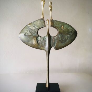 Skulptur mit dem Titel "Family" von Milko Dobrev, Original-Kunstwerk, Bronze
