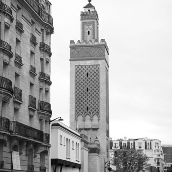 摄影 标题为“Le minaret de Paris…” 由Miloud Kerzazi, 原创艺术品