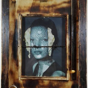 Collagen mit dem Titel "Trapped Model - Woo…" von Miltiadis Artwork, Original-Kunstwerk, Holz