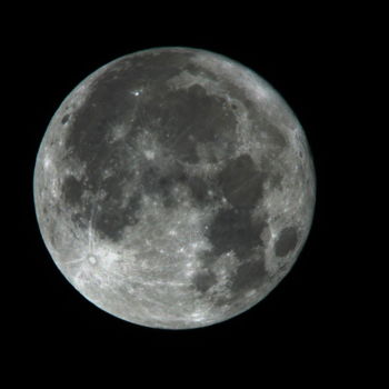 Φωτογραφία με τίτλο "La lune du 14.10.20…" από Miodrag Aubertin, Αυθεντικά έργα τέχνης, Μη χειραγωγημένη φωτογραφία