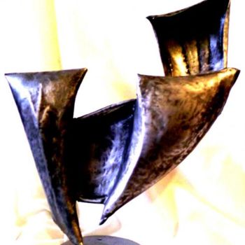 Sculpture titled "Otredad" by Mirta García Miraglia, Original Artwork, Metals
