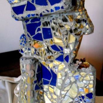 Sculpture intitulée "Totem, otra vista" par Mirta García Miraglia, Œuvre d'art originale