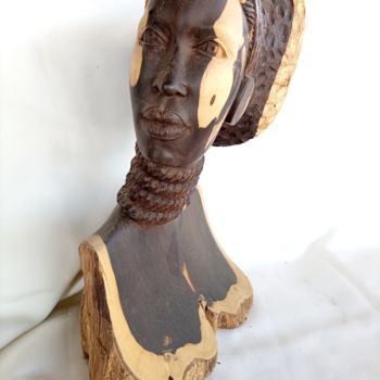 Sculpture titled "Gorgeous woman, fem…" by Jafeth Moiane, Original Artwork, Wood