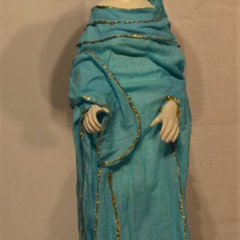 Sculpture intitulée "Bella" par Monique Schoonenburg (MSC), Œuvre d'art originale, Plâtre