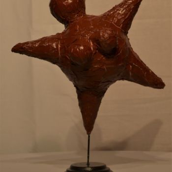 Scultura intitolato "Dikke mama rouge" da Monique Schoonenburg (MSC), Opera d'arte originale