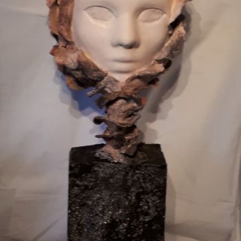 Sculpture titled "naissance d'une fle…" by Monique Schoonenburg (MSC), Original Artwork, Stone