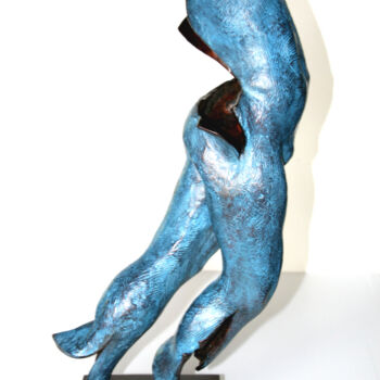 Skulptur mit dem Titel "La Marche du siècle" von Monique Vivian, Original-Kunstwerk, Metalle