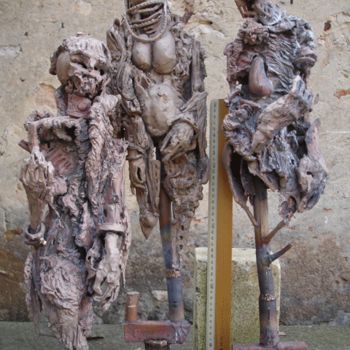 Escultura titulada "Mutation I-II-III" por Michel Moskovtchenko, Obra de arte original, Metales
