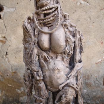 Sculpture titled "Mutation III" by Michel Moskovtchenko, Original Artwork, Metals