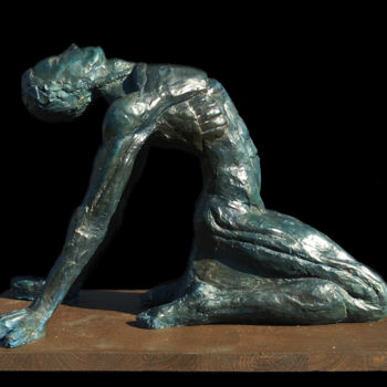 Sculpture titled "La demande - 2" by Muder, Original Artwork, Terra cotta
