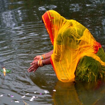 Photography titled "INDIAN FESTIVE WOMEN" by Muktinava Barua Chowdhury, Original Artwork