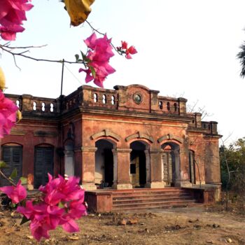 Fotografie mit dem Titel "OLD  HOUSE" von Muktinava Barua Chowdhury, Original-Kunstwerk